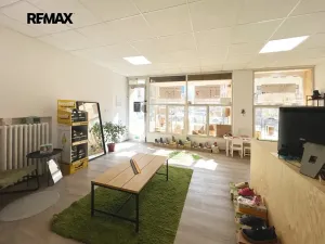 Pronájem obchodního prostoru, Praha - Vinohrady, Vinohradská, 31 m2