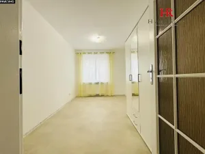Pronájem bytu 2+kk, Benešov, Jiráskova, 52 m2