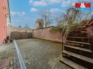 Prodej bytu 3+1, Karlovy Vary - Stará Role, Závodu míru, 73 m2