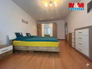 Pronájem bytu 3+1, Klatovy - Klatovy III, Plzeňská, 88 m2