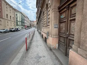 Pronájem bytu 1+1, Praha - Smíchov, Vltavská, 40 m2