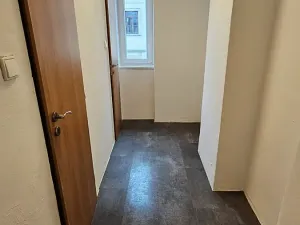 Pronájem bytu 2+1, Teplice, Svojsíkova, 55 m2