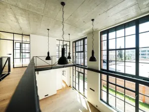 Prodej atypického bytu, Praha - Vysočany, Kolbenova, 181 m2