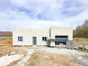 Prodej rodinného domu, Košťany, K zámku, 146 m2