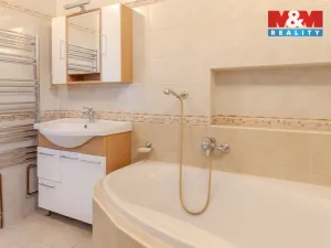 Prodej rodinného domu, Uherské Hradiště, U Stadionu, 300 m2