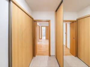 Pronájem bytu 3+kk, Praha - Horní Měcholupy, Milánská, 93 m2