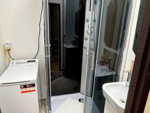 Pronájem bytu 2+1, Praha - Malešice, Tuchorazská, 56 m2