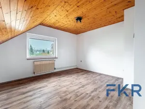 Prodej rodinného domu, Mlečice, 234 m2