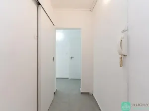 Prodej bytu 2+1, Osek, Hrdlovská, 53 m2