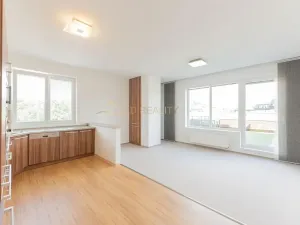 Pronájem bytu 3+kk, Olomouc, Jarmily Glazarové, 75 m2