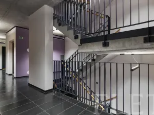 Pronájem bytu 1+kk, Praha - Smíchov, Grafická, 30 m2