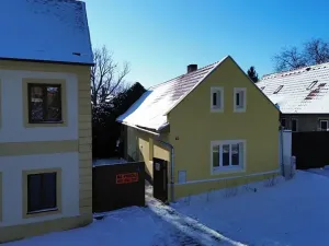 Prodej rodinného domu, Ondřejov, nám. 9. května, 74 m2