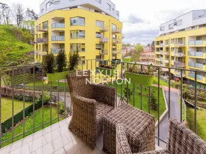 Pronájem bytu 4+kk, Praha - Žižkov, Jeseniova, 116 m2