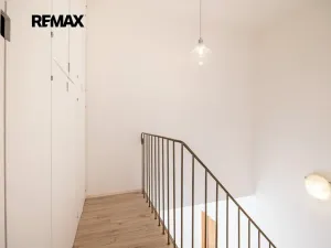 Prodej bytu 4+kk, Vráž, Nad Loděnicí, 104 m2