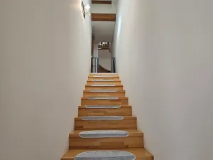 Prodej bytu 4+kk, Praha - Šeberov, K Šeberovu, 135 m2