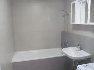 Pronájem kanceláře, Praha - Žižkov, Olgy Havlové, 71 m2