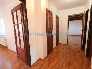 Pronájem rodinného domu, Praha - Újezd nad Lesy, Týnecká, 210 m2