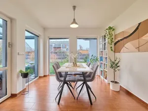 Prodej rodinného domu, Svémyslice, Sluncová, 155 m2