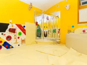 Prodej obchodního prostoru, Praha - Žižkov, Žižkovo náměstí, 113 m2