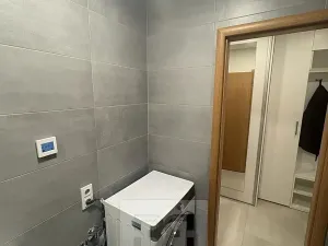 Pronájem bytu 2+kk, Praha - Háje, Tatarkova, 43 m2