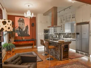 Pronájem bytu 4+1, Praha - Nové Město, Na hrobci, 180 m2