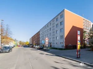 Prodej bytu 1+1, Odolena Voda, Komenského, 35 m2