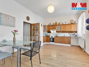 Prodej rodinného domu, Mimoň - Mimoň II, náměstí Čsl. armády, 150 m2