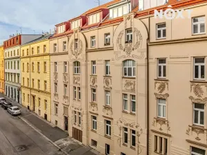 Prodej bytu 2+kk, Praha - Libeň, V zahradách, 50 m2