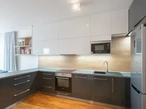 Prodej bytu 3+kk, Praha - Hrdlořezy, Učňovská, 89 m2