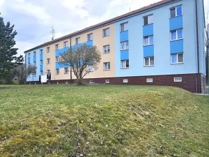 Pronájem bytu 1+1, Chvaletice, Obránců míru, 29 m2