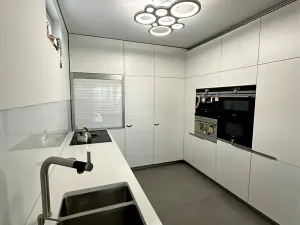 Prodej bytu 3+kk, Praha - Prosek, Zubrnická, 103 m2