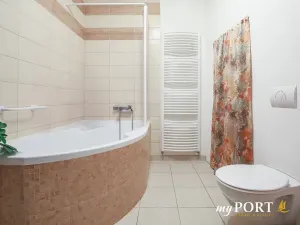 Prodej vícegeneračního domu, Chyše, Žižkovo náměstí, 322 m2