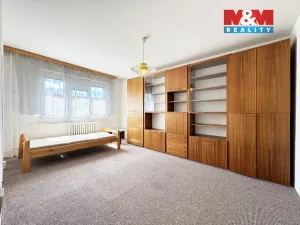 Prodej bytu 2+1, Bochov, Mariánská, 53 m2