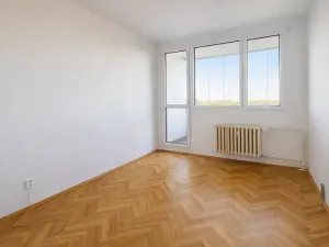 Pronájem bytu 3+1, Karlovy Vary, Gagarinova, 83 m2