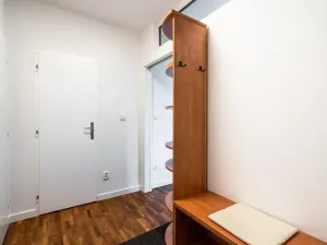 Prodej bytu 3+kk, Praha - Troja, Na Šutce, 71 m2