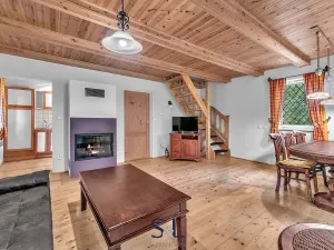 Pronájem chalupy, Česká Kamenice, 88 m2