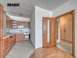 Prodej bytu 2+kk, Poděbrady, V Aleji, 43 m2