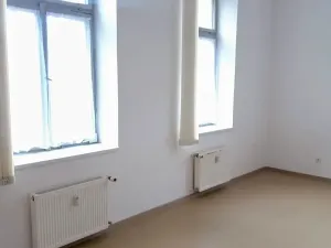 Pronájem bytu 2+kk, Karlovy Vary, Moravská, 82 m2