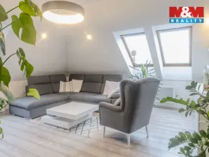 Prodej bytu 3+1, Zlín - Kudlov, Žlutá, 87 m2