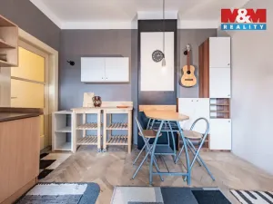 Prodej bytu 1+kk, Kolín, Sluneční, 29 m2