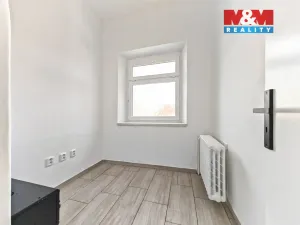 Pronájem kanceláře, Hradec Králové - Slezské Předměstí, Luční, 77 m2