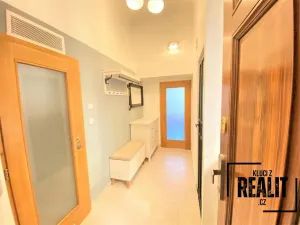 Pronájem bytu 1+1, Praha - Malá Strana, Újezd, 49 m2