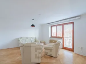 Pronájem bytu 2+1, Hradec Králové, Skupova, 61 m2