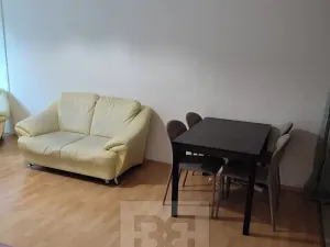 Pronájem bytu 2+kk, Praha - Petrovice, Rezlerova, 49 m2