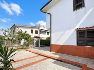 Prodej rodinného domu, Scalea, Itálie, Via Egidio Covello, 80 m2