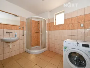 Prodej pozemku pro bydlení, Drnholec, nám. Svobody, 2111 m2