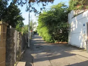 Prodej pozemku pro bydlení, Praha - Hlubočepy, Skalní, 1368 m2