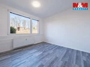 Prodej bytu 4+1, Volary, Sídl. Míru, 80 m2