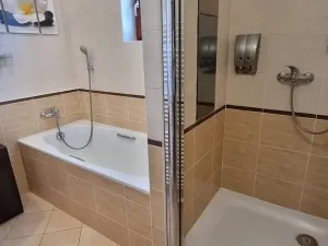 Pronájem bytu 3+kk, Praha - Štěrboholy, Laudonova, 135 m2