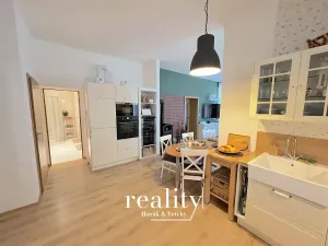 Pronájem bytu 2+kk, Znojmo, Na Kopečku, 79 m2